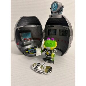 Ryans World Robo Toy Battle Planet Action Figure with Pod